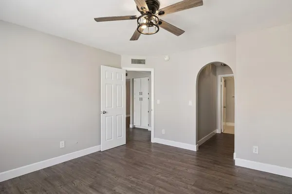 $1,850 | 1905 East University Drive, Unit 210, Tempe, AZ 85288