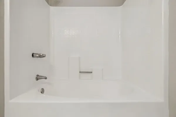 $1,850 | 1905 East University Drive, Unit 210, Tempe, AZ 85288