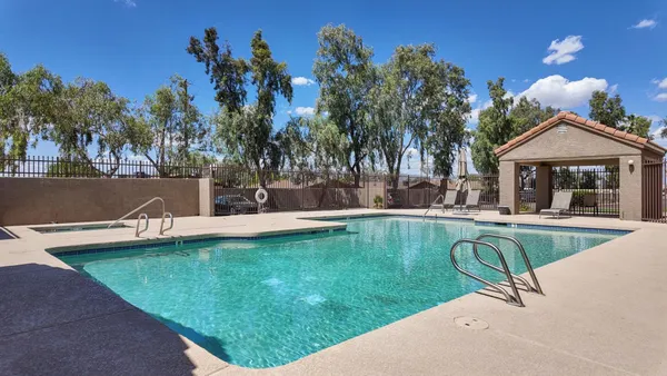 $1,800 | 1905 East University Drive, Unit 210, Tempe, AZ 85288