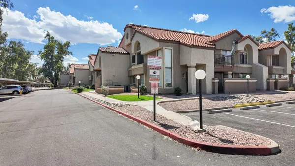 $1,850 | 1905 East University Drive, Unit 210, Tempe, AZ 85288