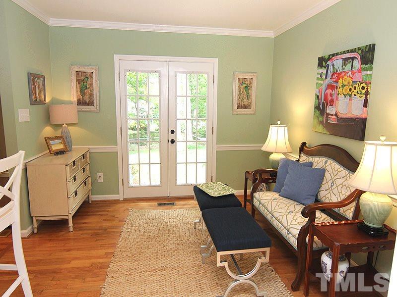 712 Catawba Street Raleigh, NC 27609 - Photo 13 of 25