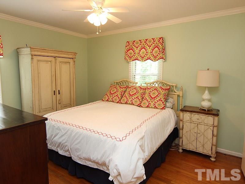 712 Catawba Street Raleigh, NC 27609 - Photo 14 of 25