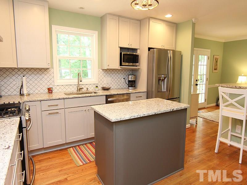712 Catawba Street Raleigh, NC 27609 - Photo 8 of 25