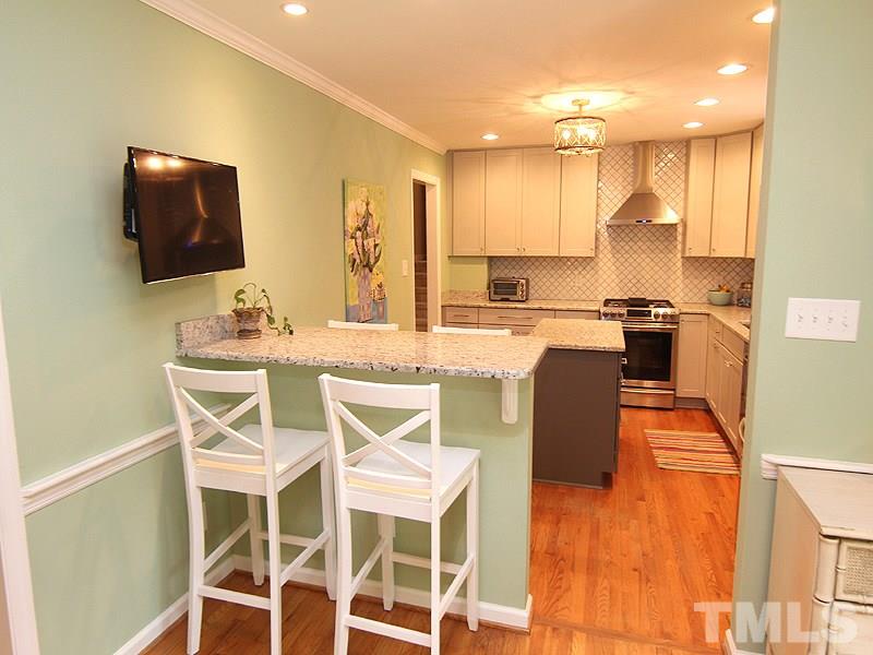 712 Catawba Street Raleigh, NC 27609 - Photo 9 of 25