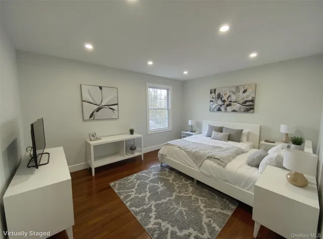 $780,000 | 275 Beachview Street, Copiague, NY 11726