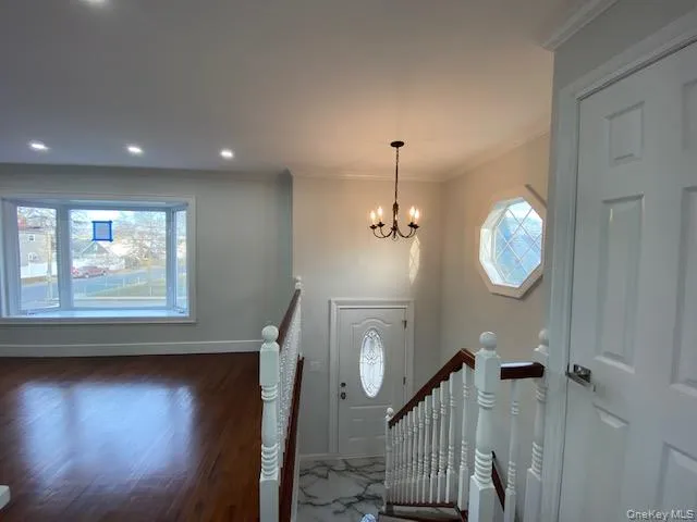 $780,000 | 275 Beachview Street, Copiague, NY 11726