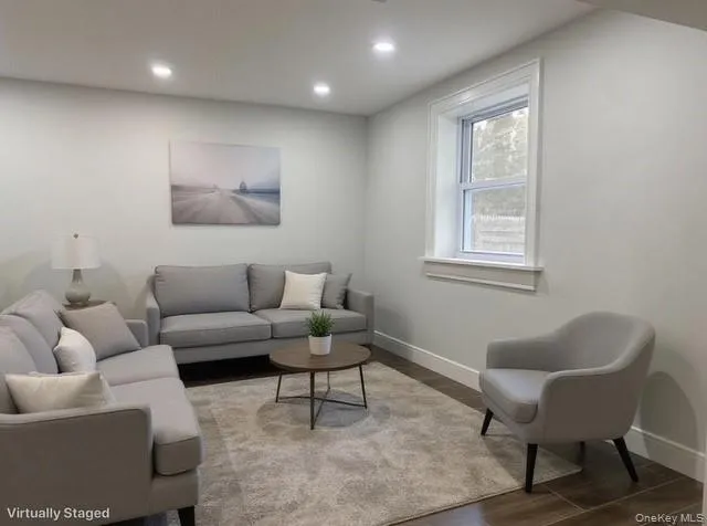 $780,000 | 275 Beachview Street, Copiague, NY 11726