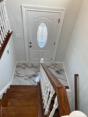 $780,000 | 275 Beachview Street, Copiague, NY 11726