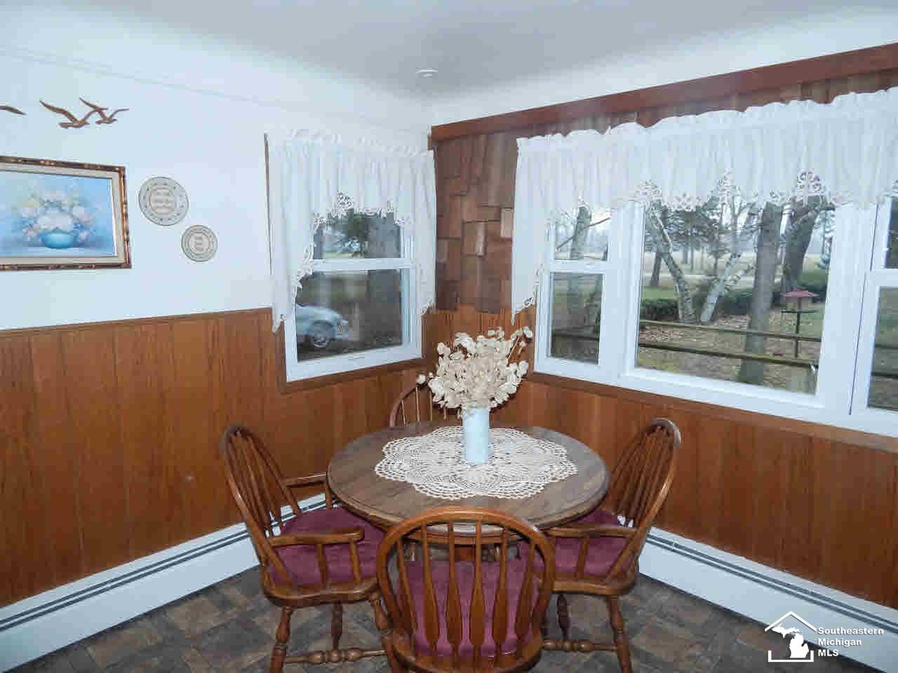 10863 Cemetery Road Erie, MI 48133 - Photo 5 of 17