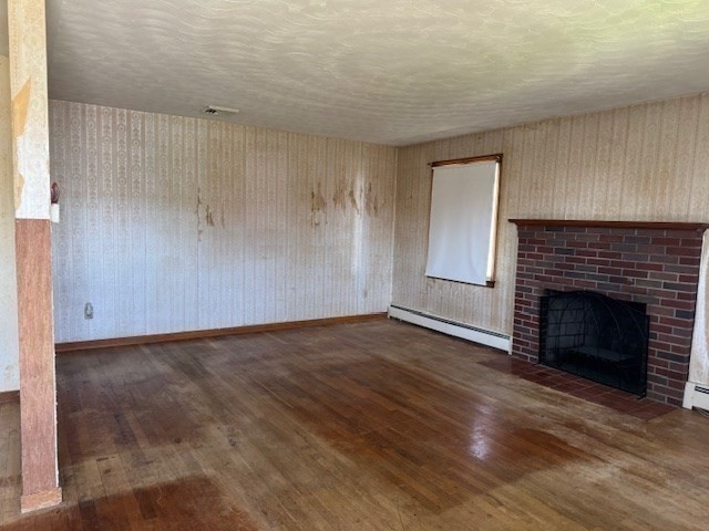 79 Chilmark Street Worcester, MA 01604 - Photo 11 of 21
