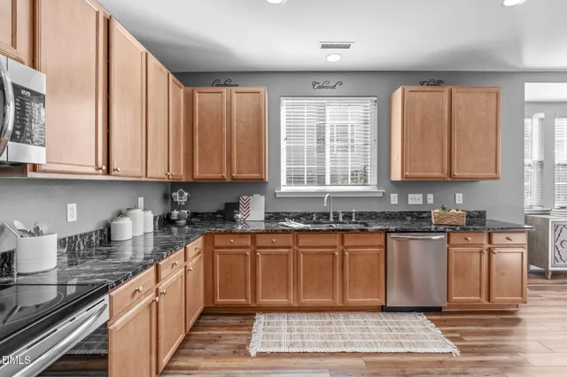 $695,000 | 1121 Brookhill Way, Cary, NC 27519