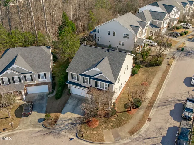 $695,000 | 1121 Brookhill Way, Cary, NC 27519