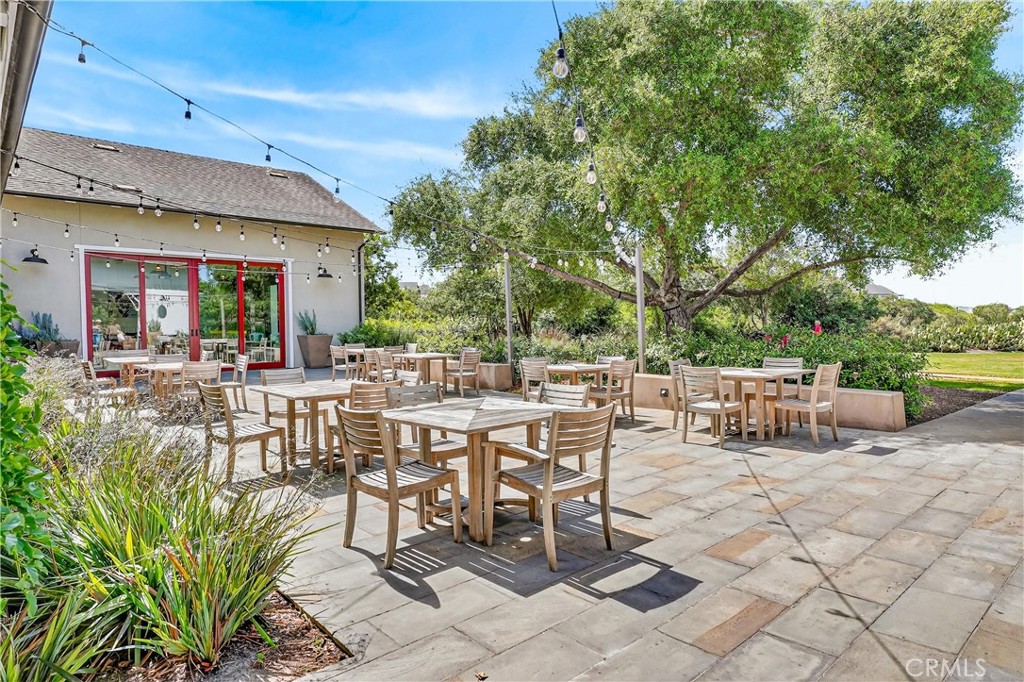 3 Listo Street Rancho Mission Viejo, CA 92694 - Photo 39 of 46 Esencia Amenity – Outdoor Patio Seating