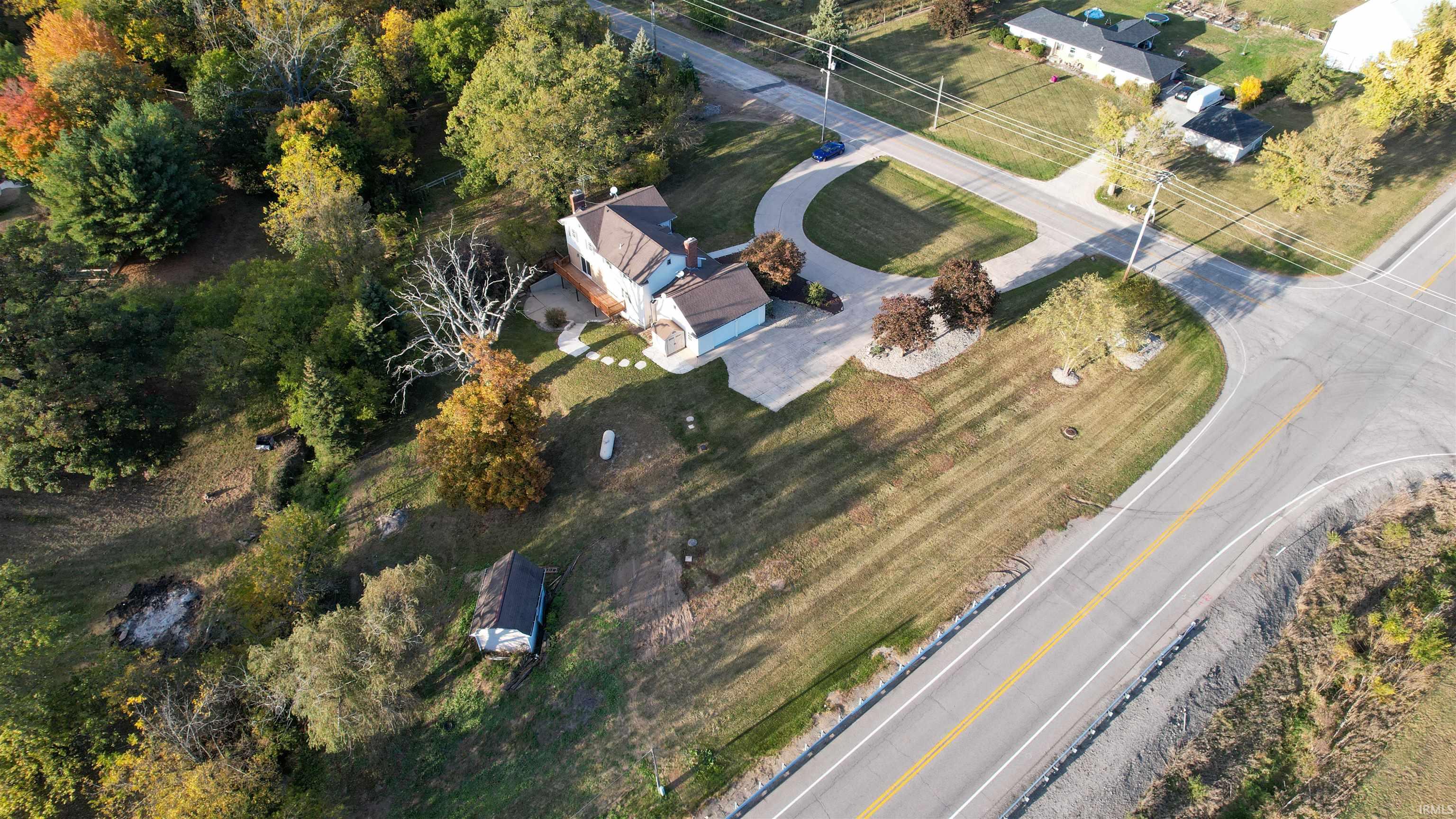 7019 Bull Rapids Road Woodburn, IN 46797 - Photo 6 of 36 Gallery Image 6
