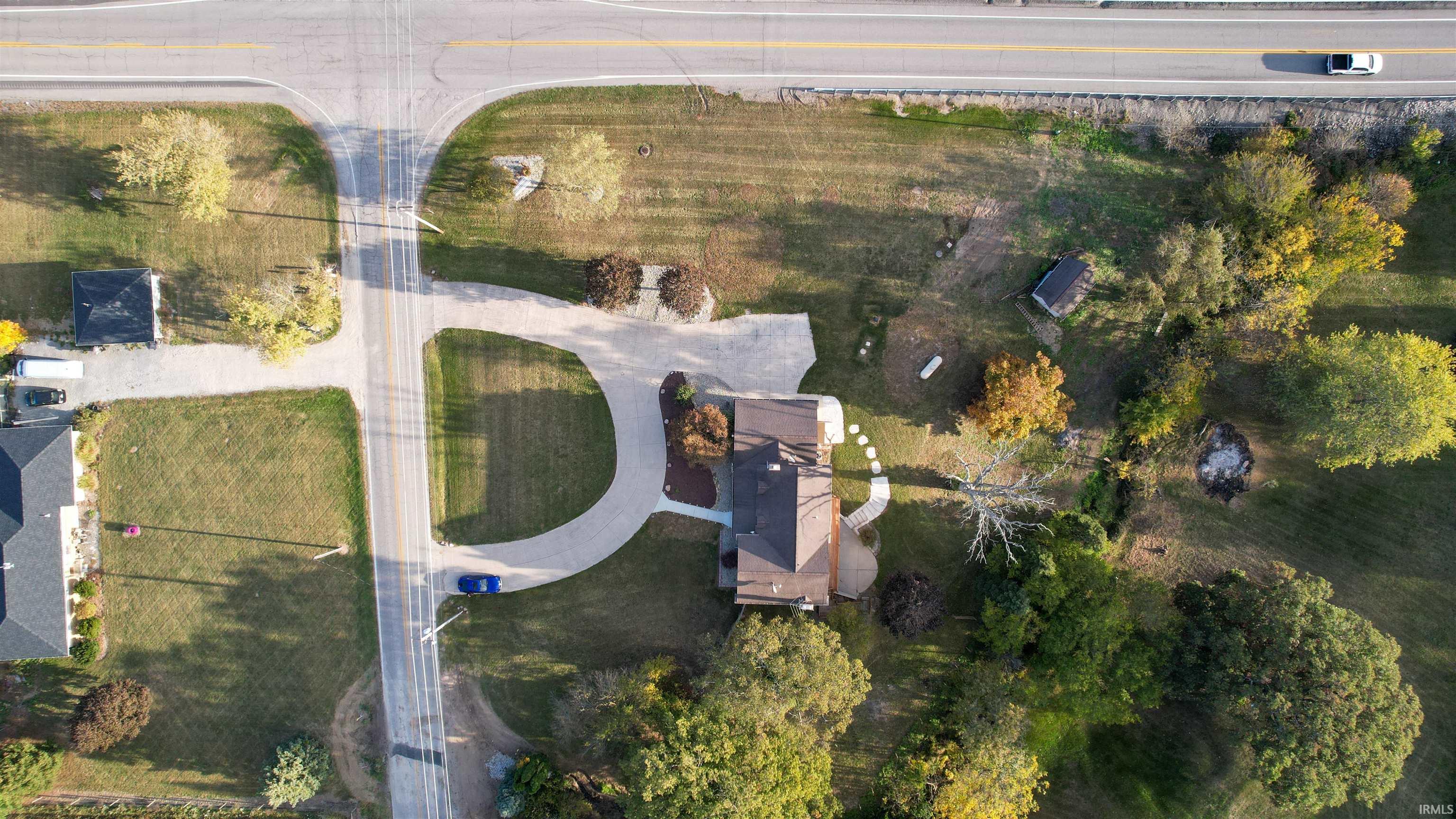 7019 Bull Rapids Road Woodburn, IN 46797 - Photo 7 of 36 Gallery Image 7