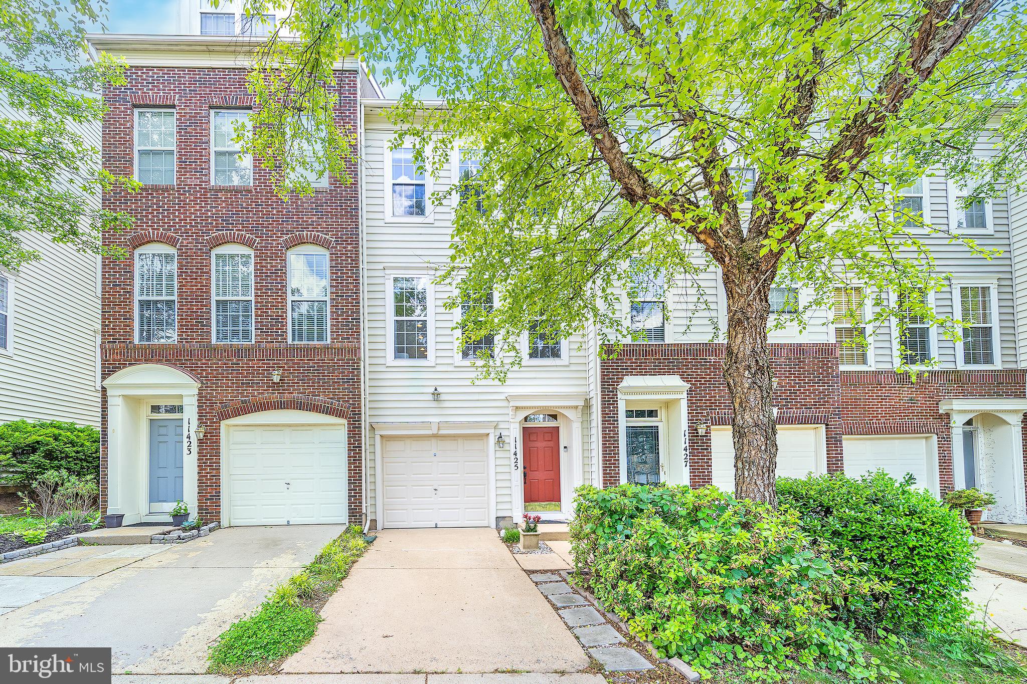 11425 Log Ridge Drive Fairfax, VA 22030 - Photo 1 of 44 Front Exterior