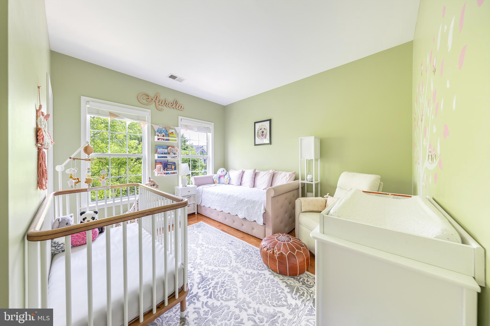 11425 Log Ridge Drive Fairfax, VA 22030 - Photo 28 of 44 Second Bedroom