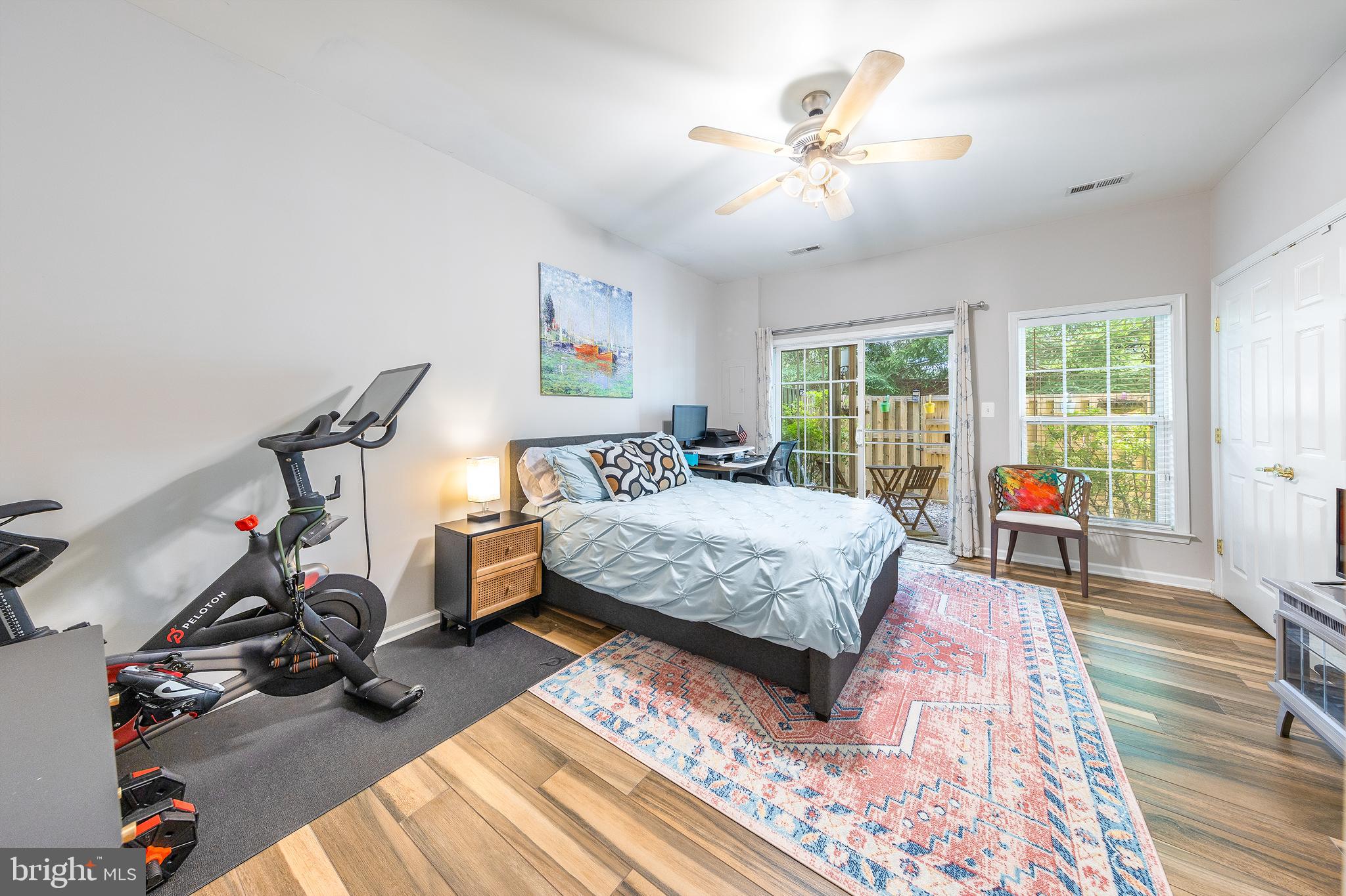 11425 Log Ridge Drive Fairfax, VA 22030 - Photo 33 of 44 Third Bedroom with Walk-Out to Patio