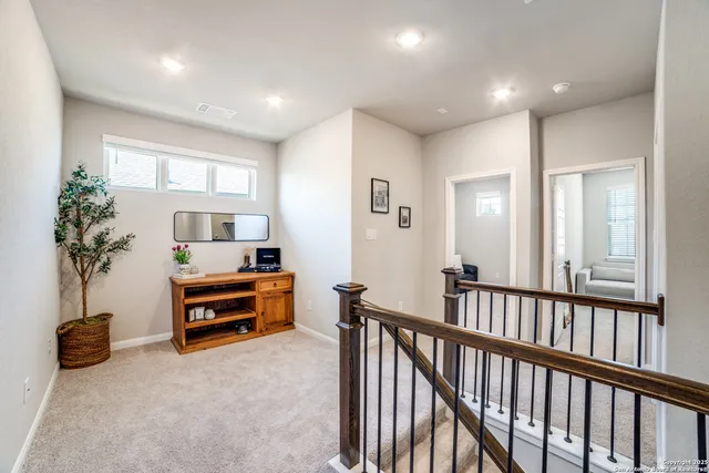 $1,995 | 2648 White Willow, San Antonio, TX 78245