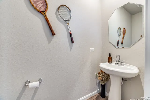 $1,995 | 2648 White Willow, San Antonio, TX 78245