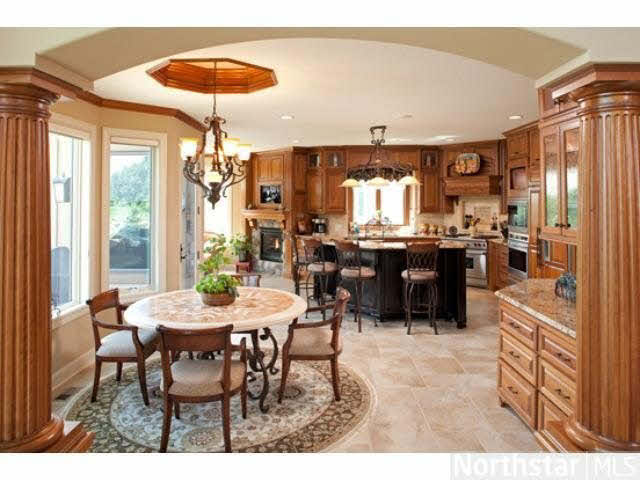 10665 Sonoma Ridge Eden Prairie, MN 55347 - Photo 6 of 18 Gallery Image 6