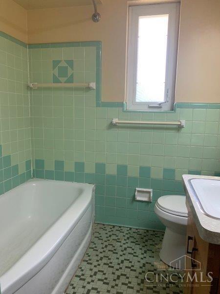 305 West Kemper Road Springdale, OH 45246 - Photo 15 of 46