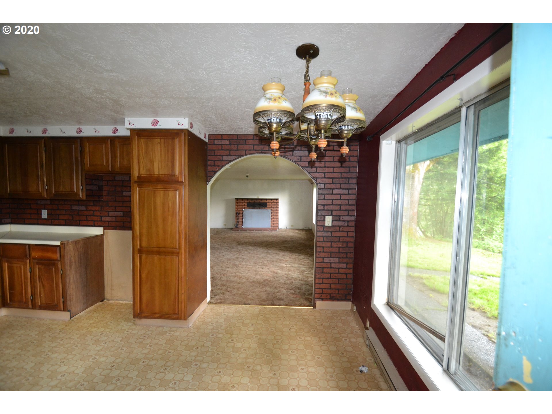 224 Haussler Road Kelso, WA 98626 - Photo 3 of 20 Gallery Image 3