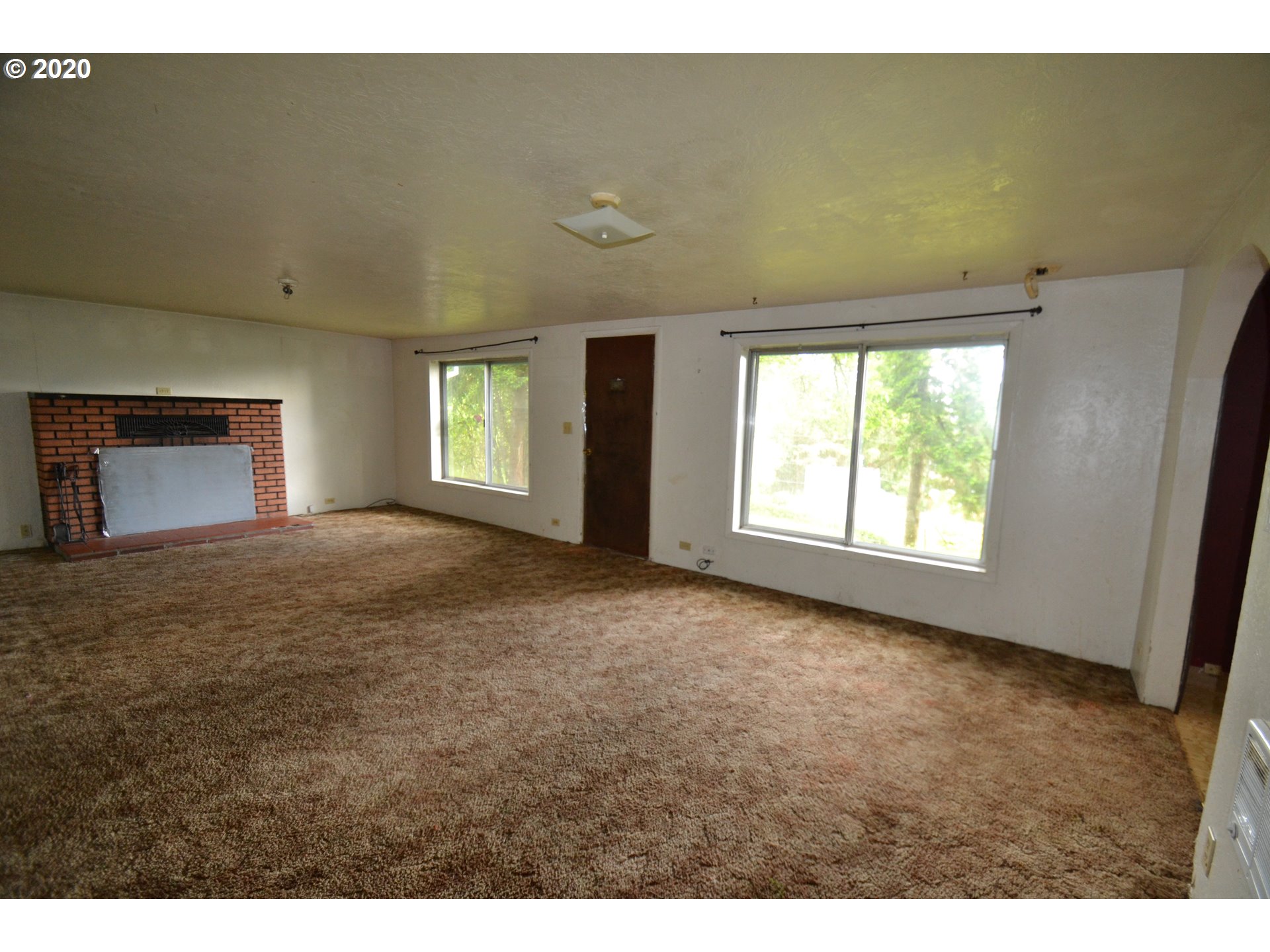 224 Haussler Road Kelso, WA 98626 - Photo 6 of 20 Gallery Image 6