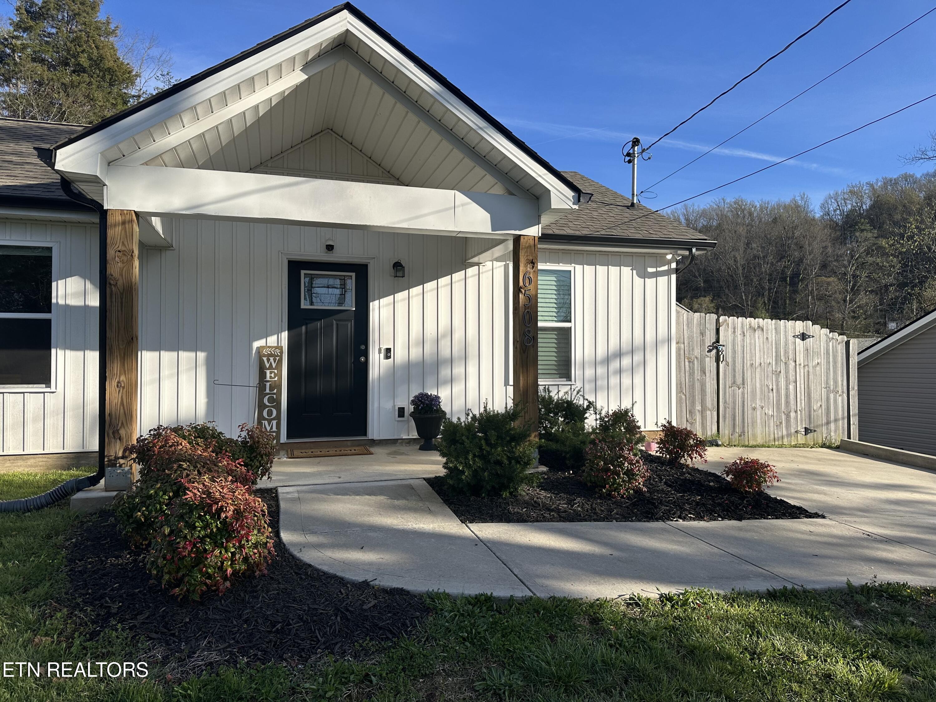 6508 Tecoy Quarry Road Northwest Knoxville, TN 37921 - Photo 2 of 29 IMG_0919