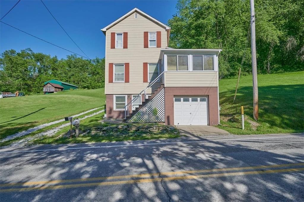 452 Cross Creek Road Avella, PA 15312 - Photo 1 of 32