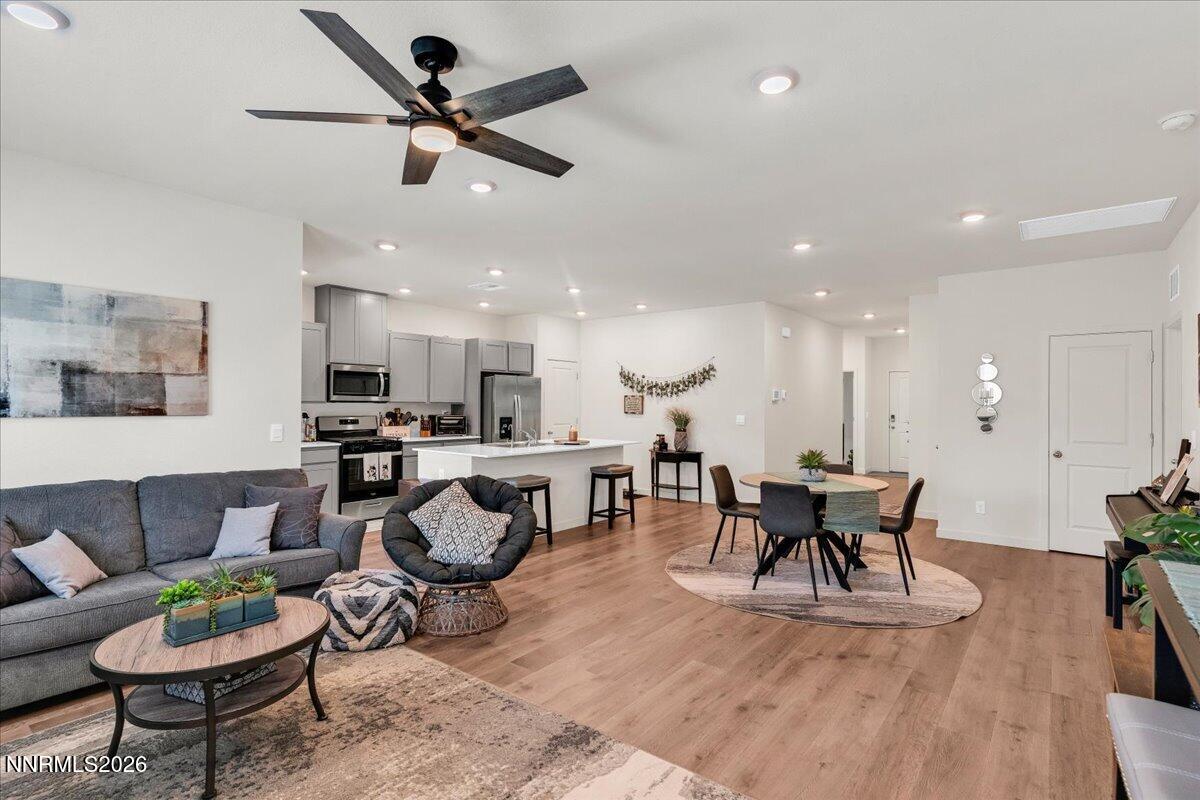 212 Chandler Road Dayton, NV 89403 - Photo 5 of 42 06-DSC00560