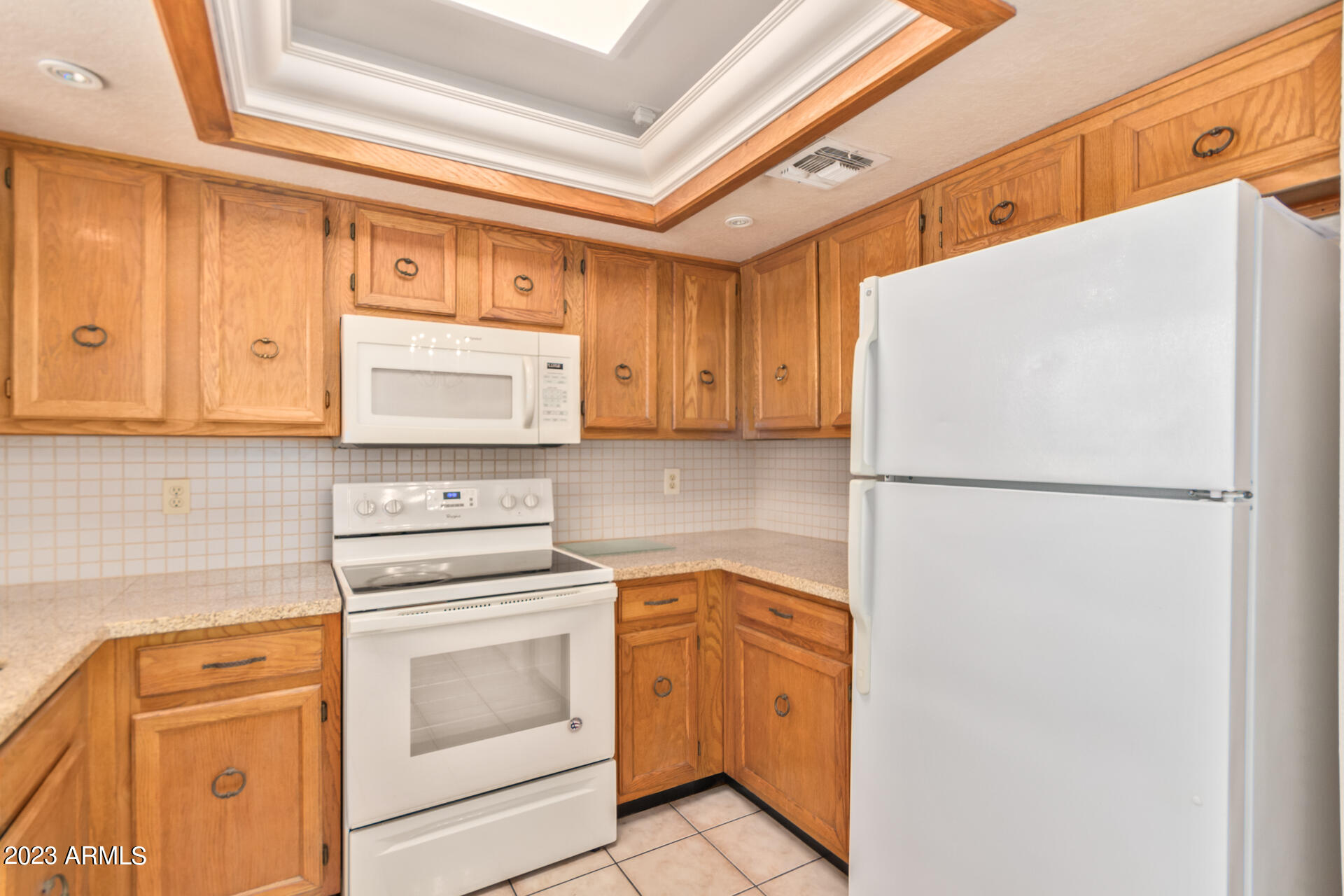 1402 East Osborn Road, Unit 11 Phoenix, AZ 85014 - Photo 11 of 27 11 - Osborn
