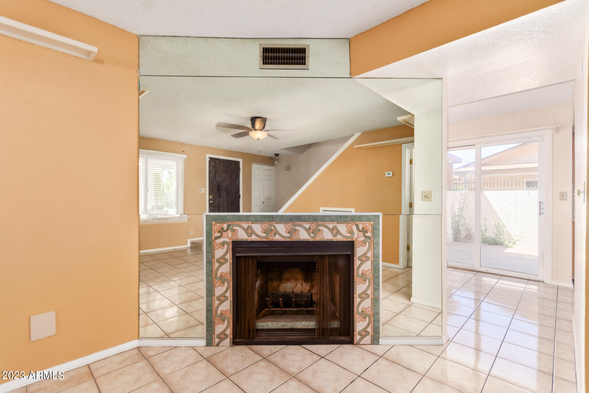 1402 East Osborn Road, Unit 11 Phoenix, AZ 85014 - Photo 5 of 27 05 - Osborn