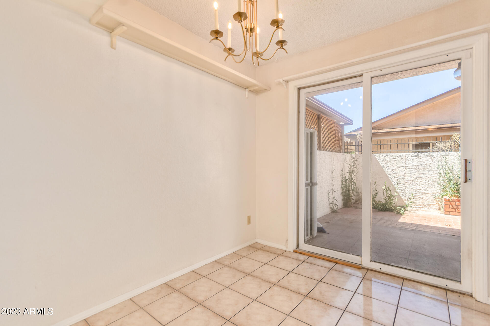 1402 East Osborn Road, Unit 11 Phoenix, AZ 85014 - Photo 7 of 27 07 - Osborn