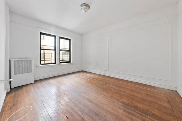 $168,000 | 1715 Nelson Avenue, Unit 4F | Morris Heights