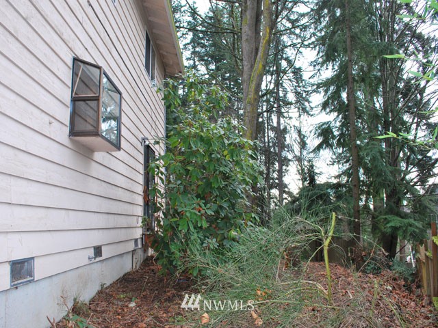 17706 28th Avenue Southeast Bothell, WA 98012 - Photo 13 of 14