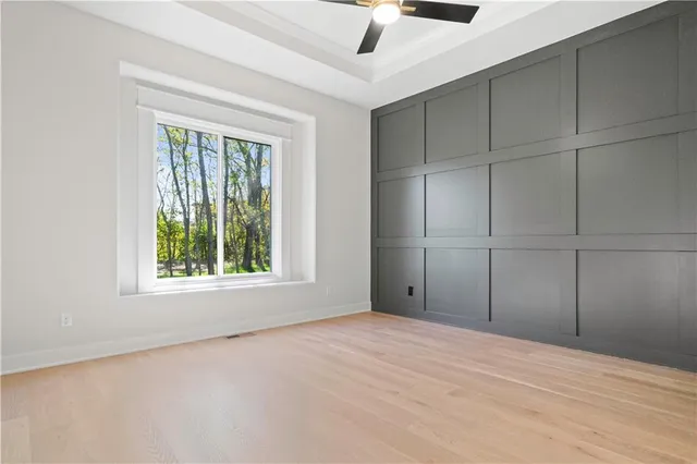 $750,000 | 2624 Northeast Woodland Oak Drive, Lee's Summit, MO 64086