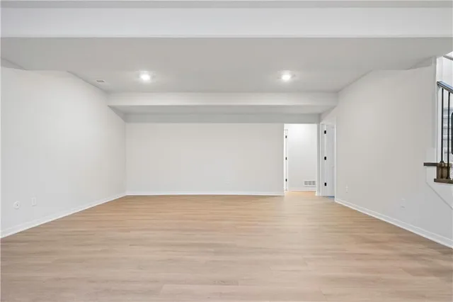 $750,000 | 2624 Northeast Woodland Oak Drive, Lee's Summit, MO 64086