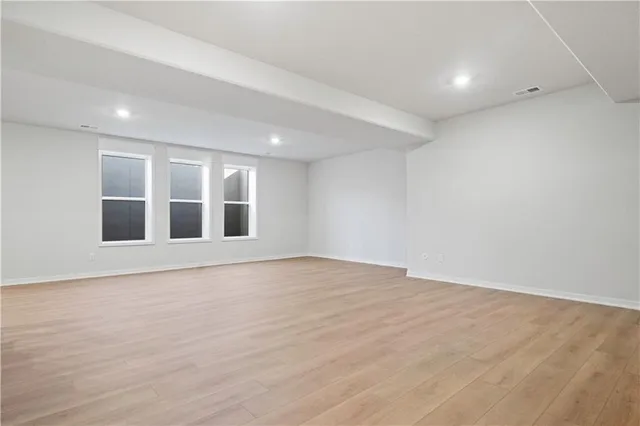 $750,000 | 2624 Northeast Woodland Oak Drive, Lee's Summit, MO 64086