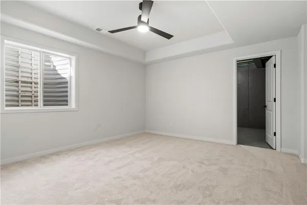 $700,000 | 2624 Northeast Woodland Oak Drive, Lee's Summit, MO 64086