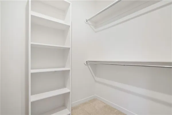 $700,000 | 2624 Northeast Woodland Oak Drive, Lee's Summit, MO 64086