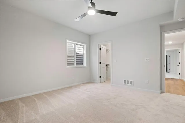 $750,000 | 2624 Northeast Woodland Oak Drive, Lee's Summit, MO 64086