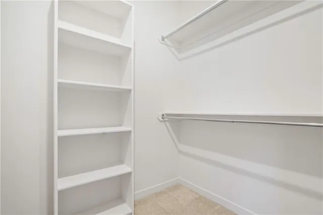 $750,000 | 2624 Northeast Woodland Oak Drive, Lee's Summit, MO 64086