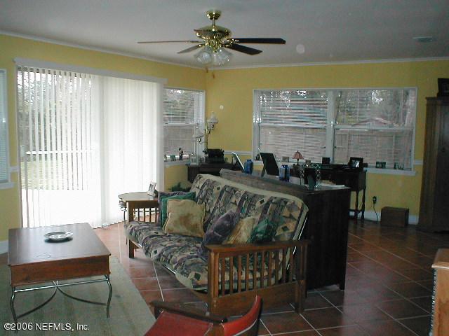 7535 Francisco Road Jacksonville, FL 32217 - Photo 13 of 27 FAMILY ROOM