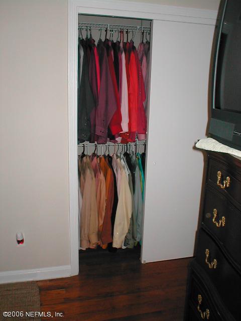7535 Francisco Road Jacksonville, FL 32217 - Photo 25 of 27 SPACE SAVER CLOSETS