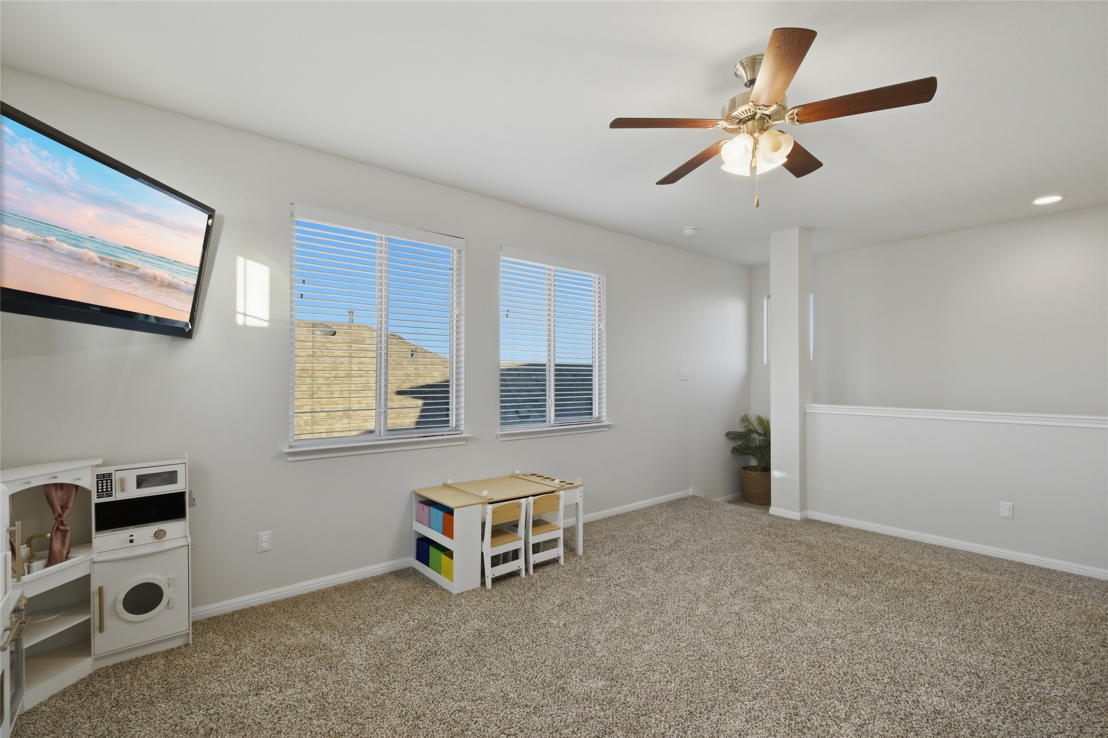 8152 Daisy Cutter Crossing Georgetown, TX 78626 - Photo 15 of 23 a view of a livingroom with a workspace