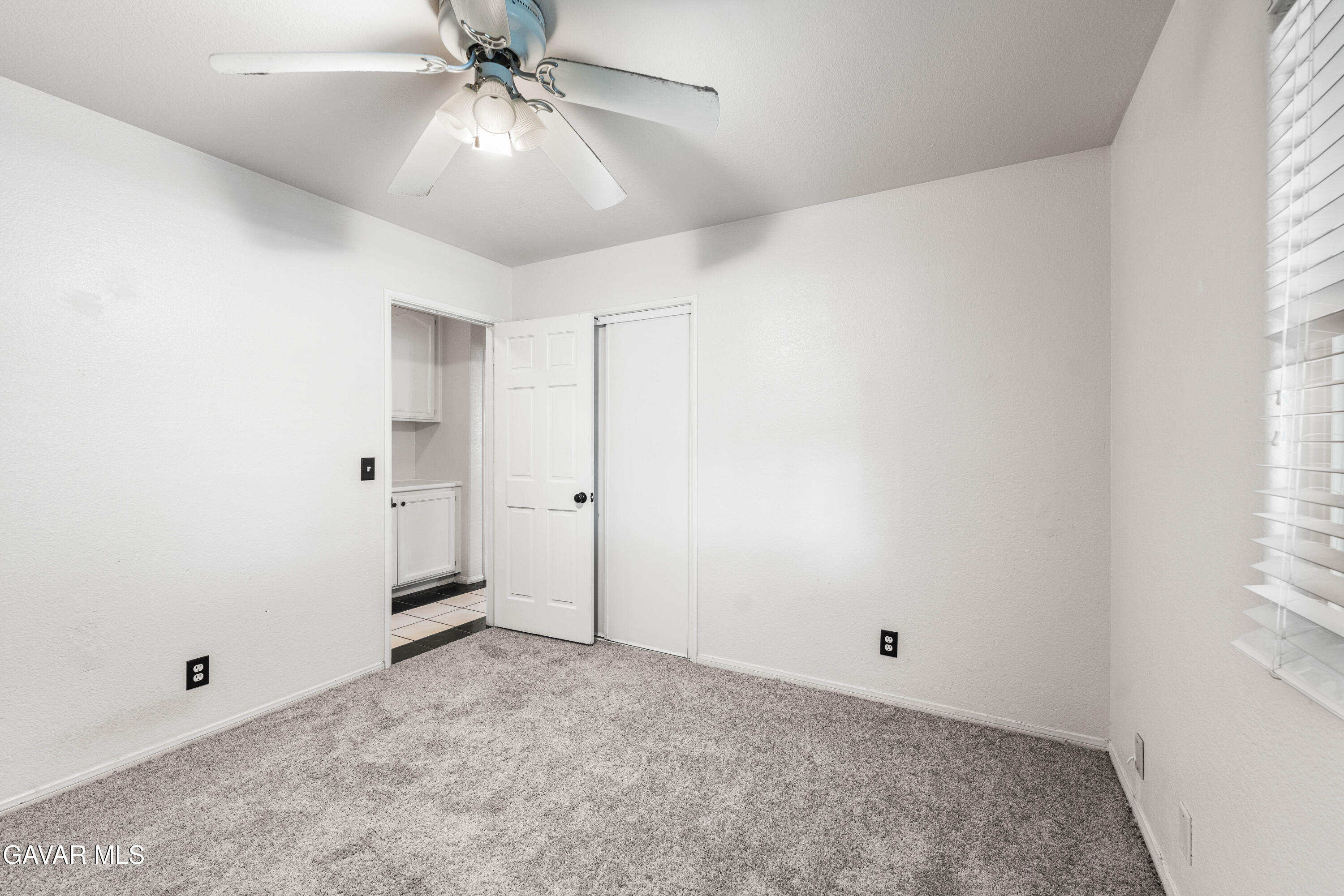 5241 East Ave R 12 Palmdale, CA 93552 - Photo 26 of 48 E Ave R12-24
