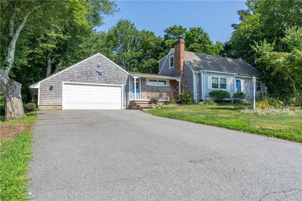 $4,200 | 48 Pleasant Street, Portsmouth, RI 02871