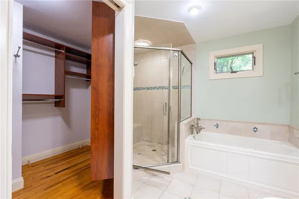 $4,200 | 48 Pleasant Street, Portsmouth, RI 02871