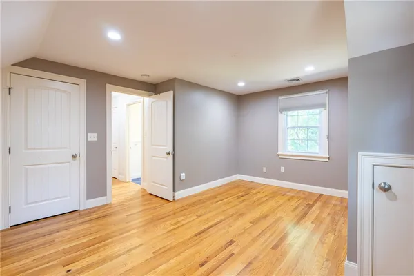 $4,200 | 48 Pleasant Street, Portsmouth, RI 02871